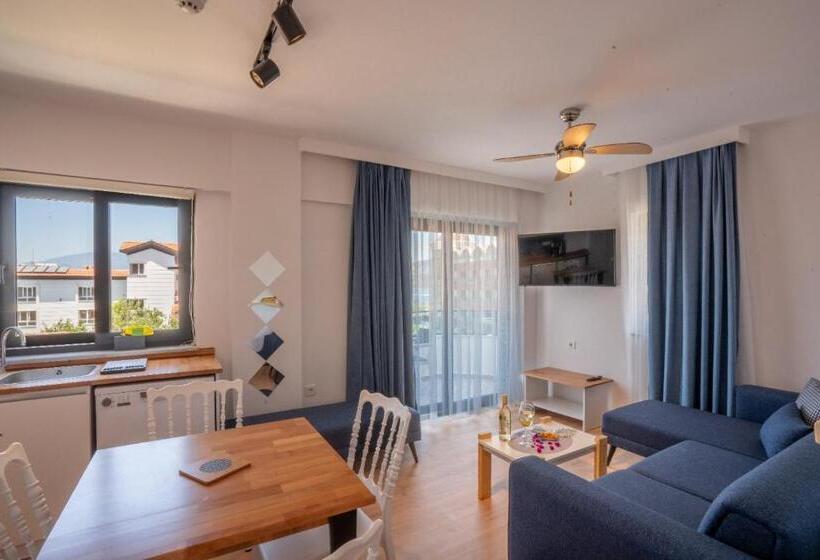 带海景标准四人间, İçmeler Apart Dream