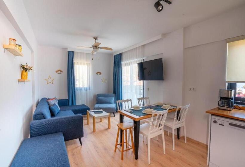 带1个卧室的带海景的公寓, İçmeler Apart Dream