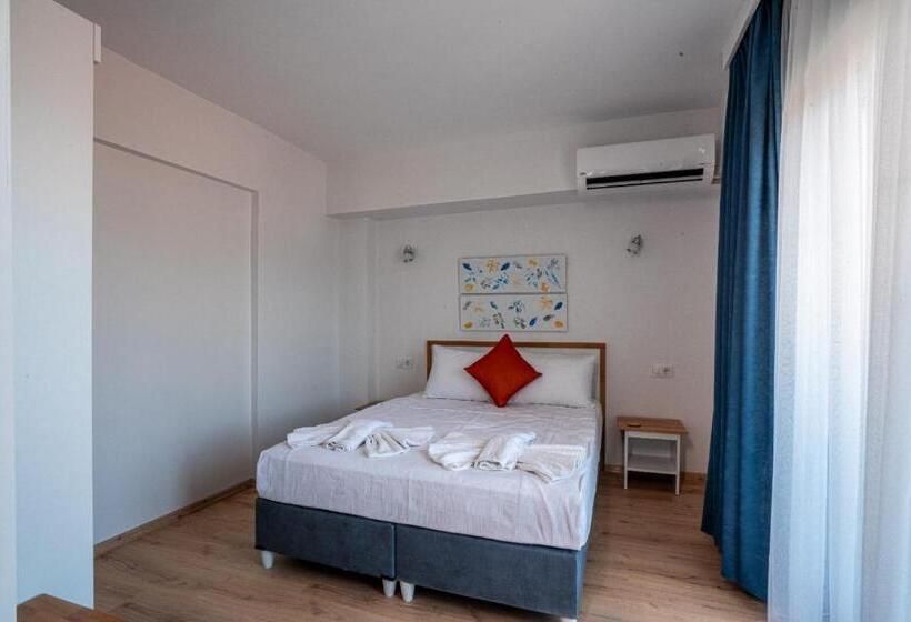 Triple Room Sea View, İçmeler Apart Dream