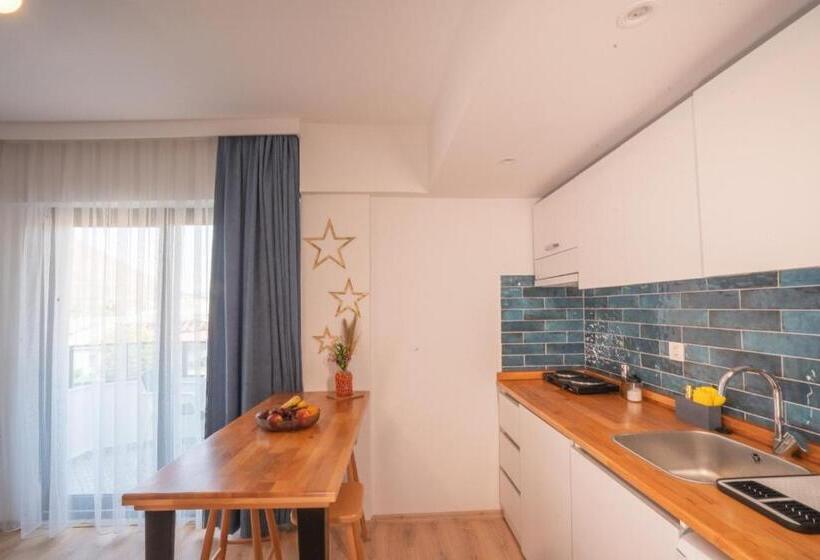 Triple Room Sea View, İçmeler Apart Dream
