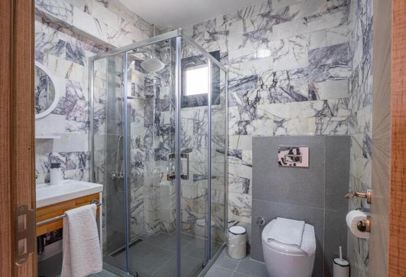 Triple Room Sea View, İçmeler Apart Dream