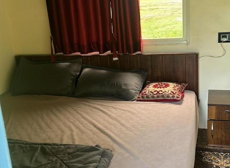 בית, חדר שינה 1, Get Set Go Camping & Cottage Pawna