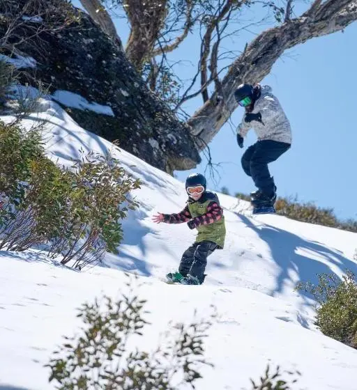 スタンダード４人部屋, Barrakee Ski Lodge
