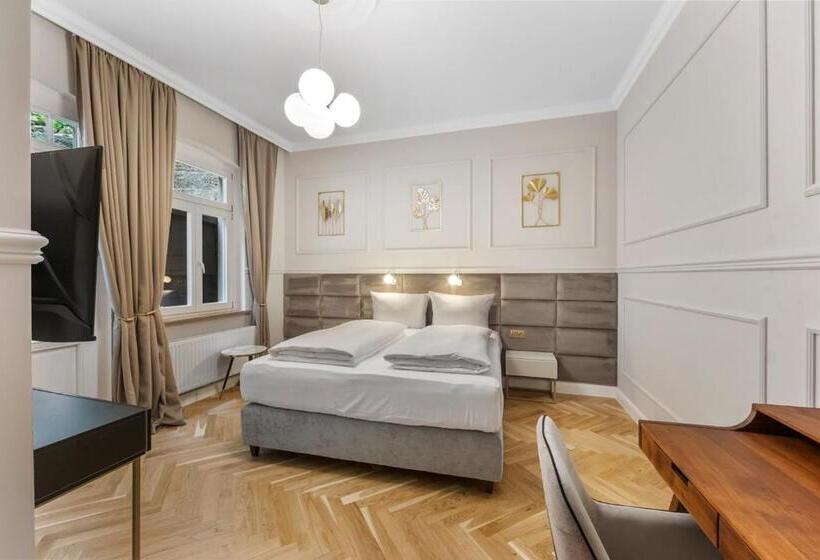 테라스가 있는 2 베드룸 아파트, Residenz Hugo