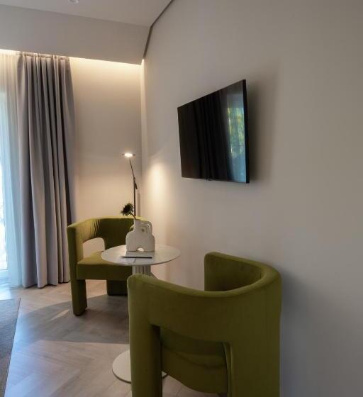 اتاق سوپریور, Laudon