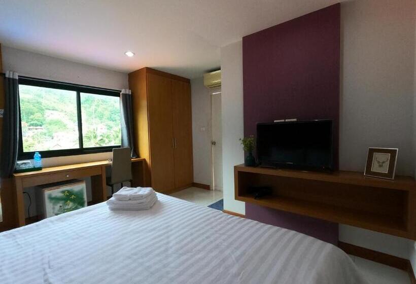 Quarto Estandar com Sacada, Coco Mountain View Guest House