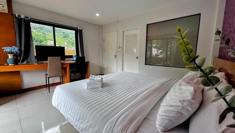 발코니 디럭스 룸, Coco Mountain View Guest House