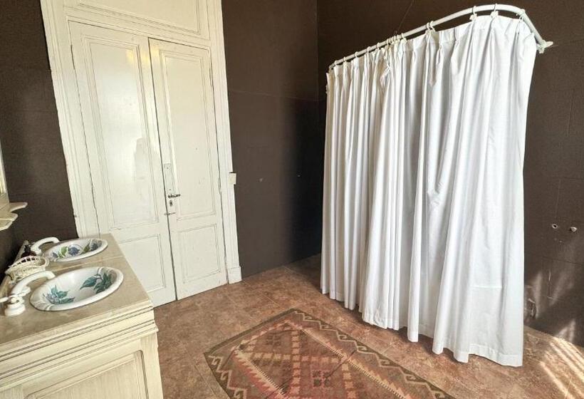 Четырехместный Номер Стандарт с Балконом, Estancia San Pablo