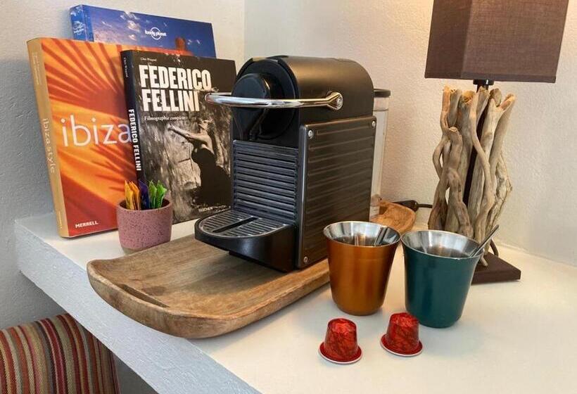 套房带泳池景, Pousada Jardim Boêmio