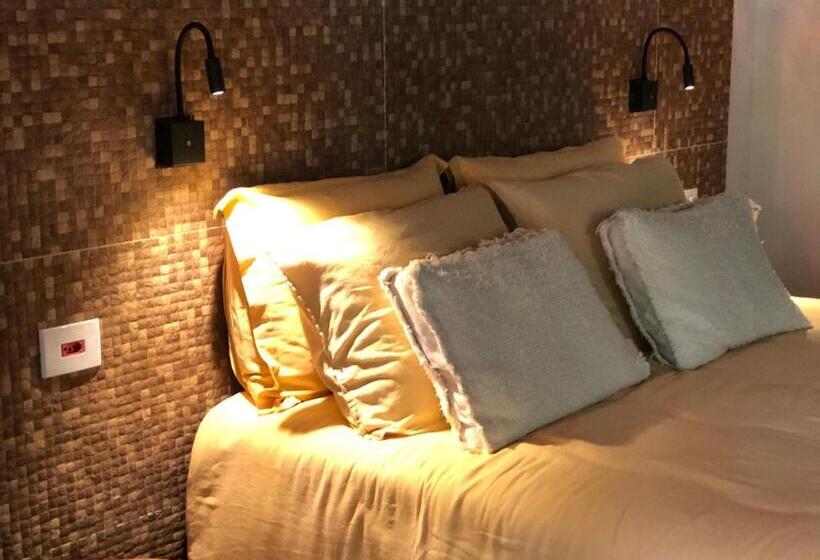 带花园景观的标准工作室, Pousada Jardim Boêmio