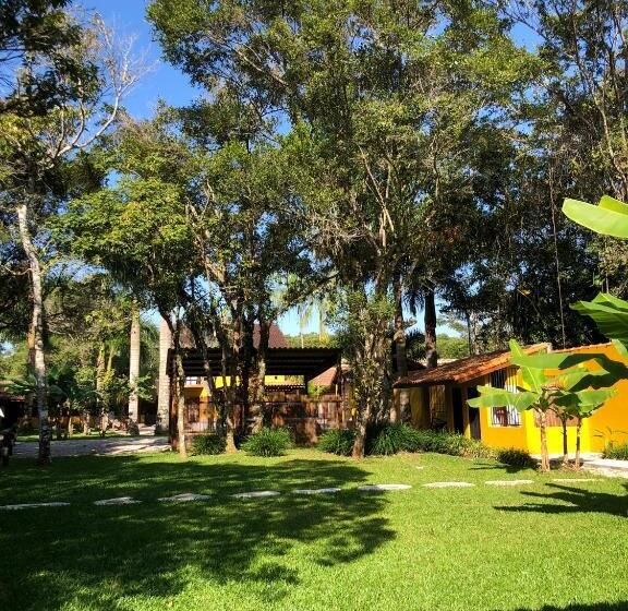 带花园景观的标准洋房, Pousada Jardim Boêmio