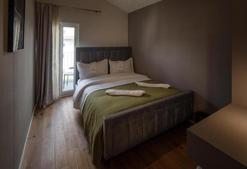 Номер Стандарт с Балконом, Berg & Berg Hotel Und Apartments Kerns