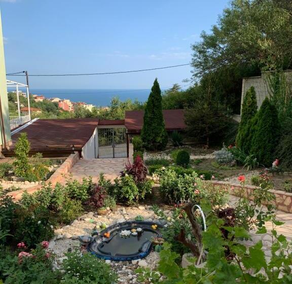 海の見える2ベッドルームアパートメント, Sunray Guest House, Private Rooms & Apartment With Lovely Sea View