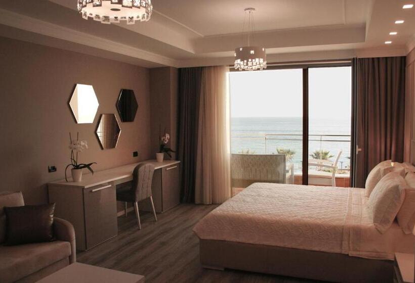 اتاق سوپریور, Morina Palace