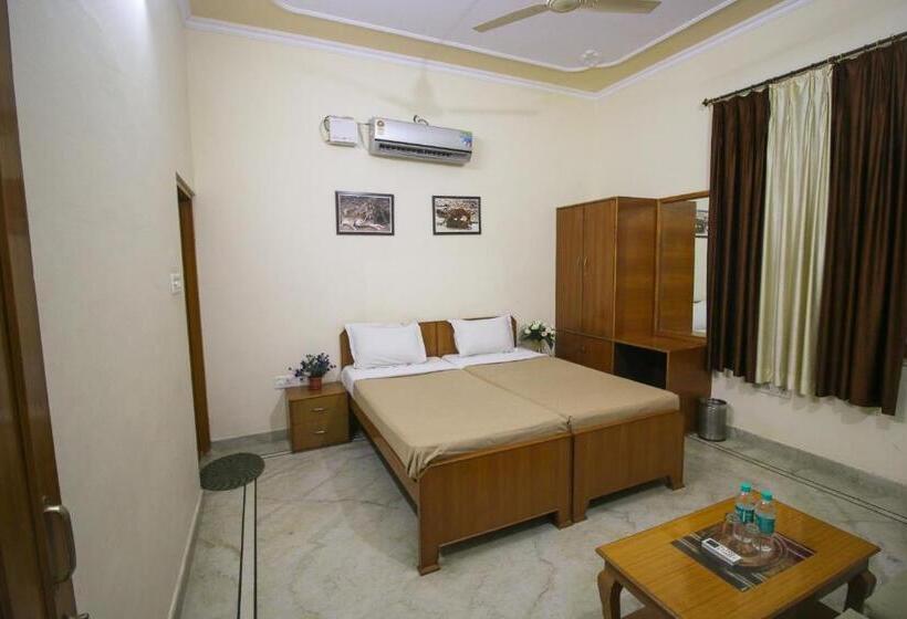 デラックスルーム, Ranthambore Tiger Home