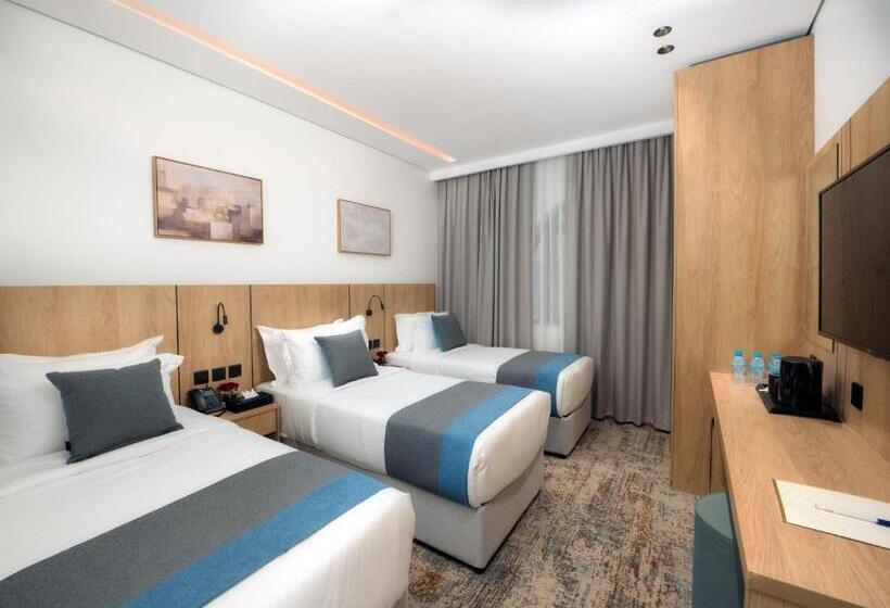 标准三人间, فندق السعفة الذهبية Assaafa Golden