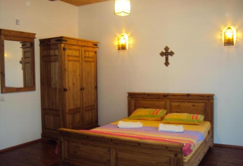 4 Bett Standardzimmer Meerblick, Druzhba 598