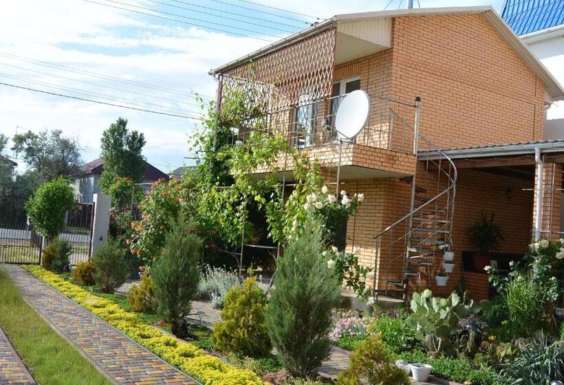 Familienzimmer, Druzhba 598