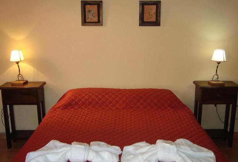 스탠다드 트리플 룸, Posada Yacón