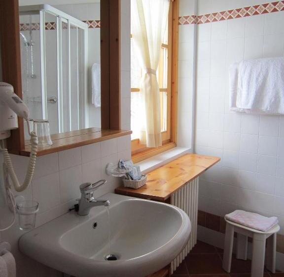 패밀리 룸, Baita De Mario