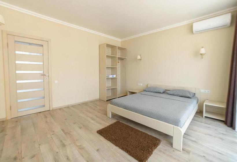 آپارتمان 1 خوابه, Prichal 80