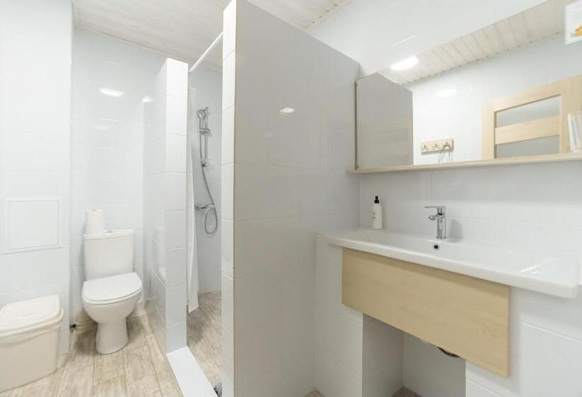 آپارتمان 1 خوابه, Prichal 80