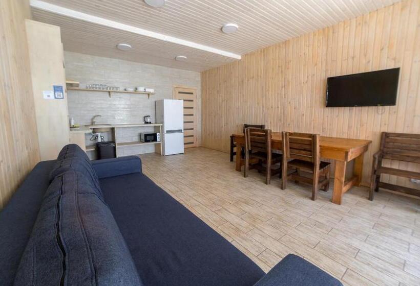 آپارتمان 1 خوابه, Prichal 80