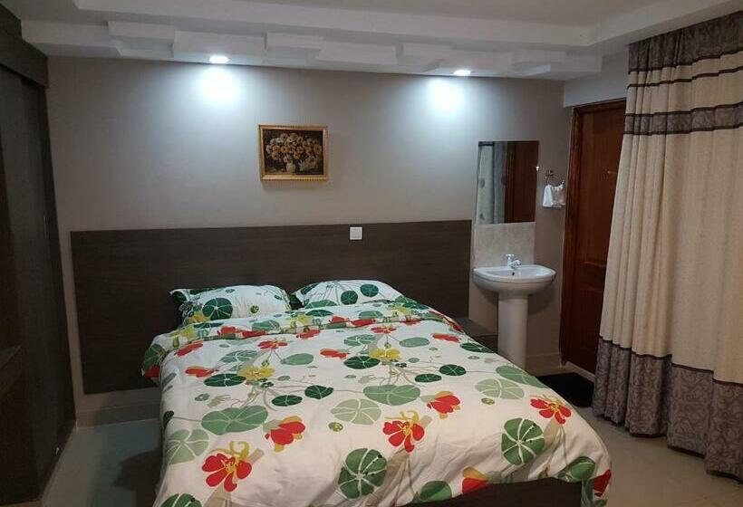 اتاق استاندارد یک نفره, Adala Motel