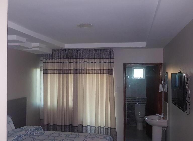 اتاق لوکس, Adala Motel