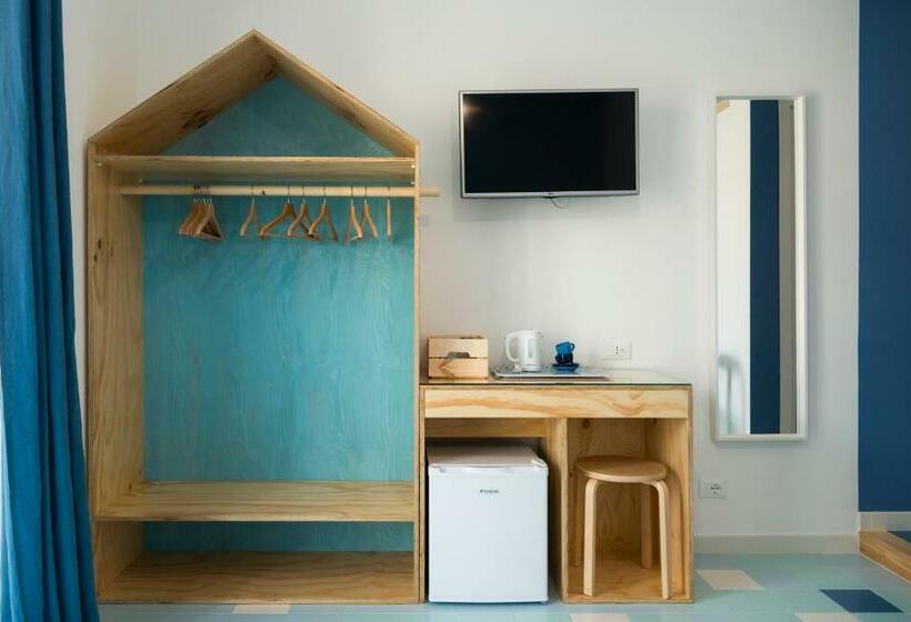 اتاق لوکس با بالکن و چشمانداز دریا, Il Grande Blu