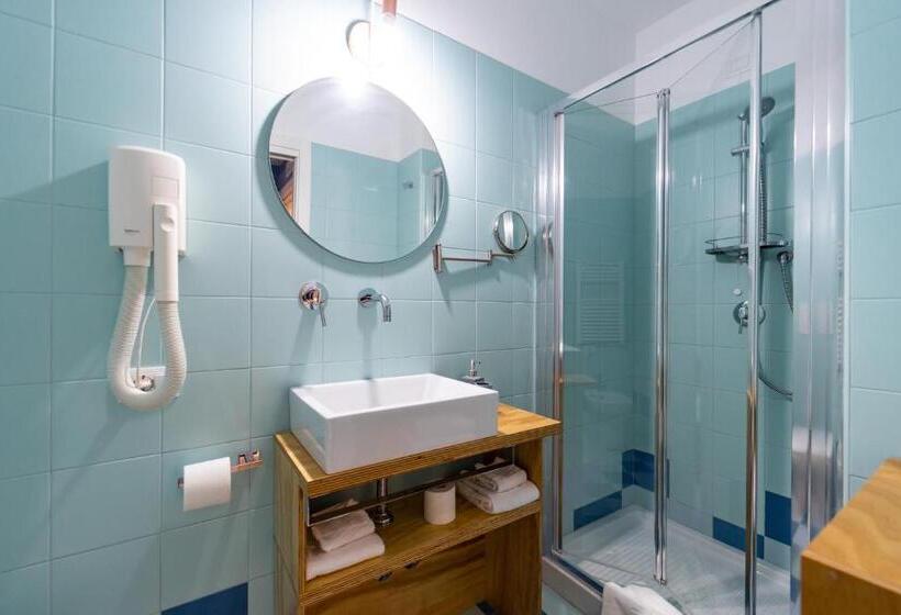 اتاق استاندارد, Il Grande Blu