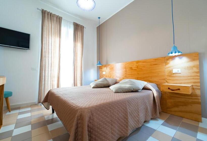 اتاق اکونومی, Il Grande Blu