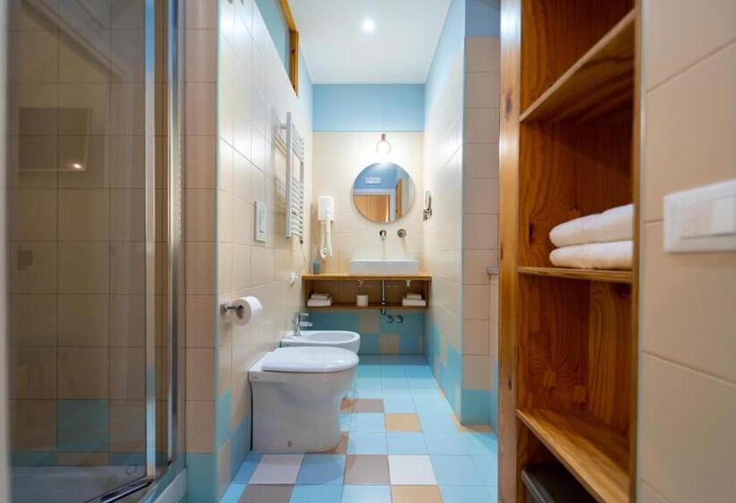 اتاق اکونومی, Il Grande Blu