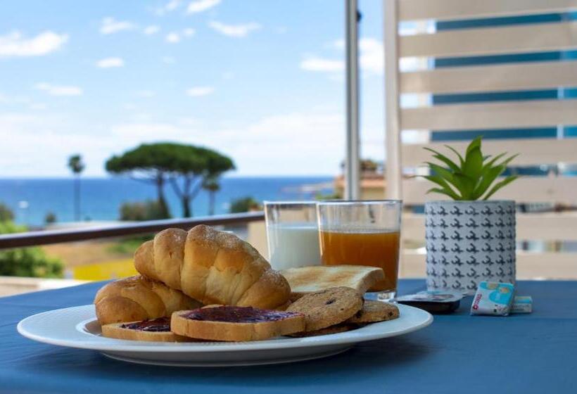 استودیوی استاندارد با چشمانداز دریا, Il Grande Blu