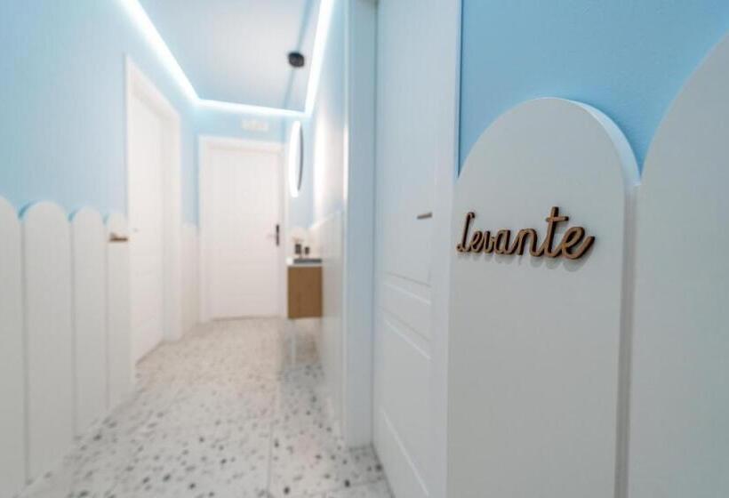 استودیوی استاندارد با چشمانداز دریا, Il Grande Blu