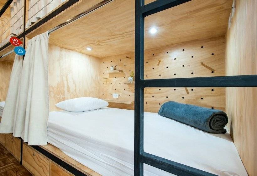 ルームシェアのワンベッド, Capital Hostel De Ciudad