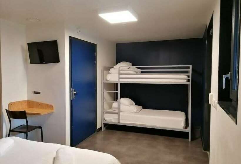 Семейный Номер, Eklo Hotels Lille