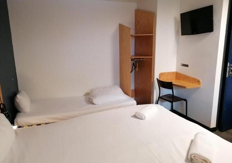 اتاق خانوادگی, Eklo Hotels Lille