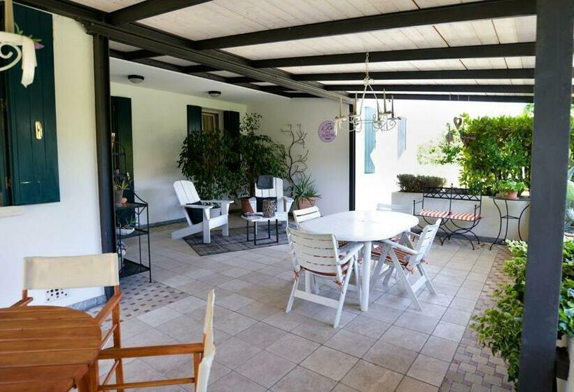 小型套房, Era Destino B&b