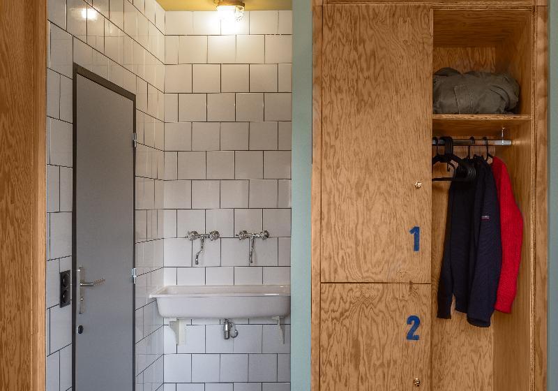 Кровать в Общей Комнате, Eklo Hotels Lille