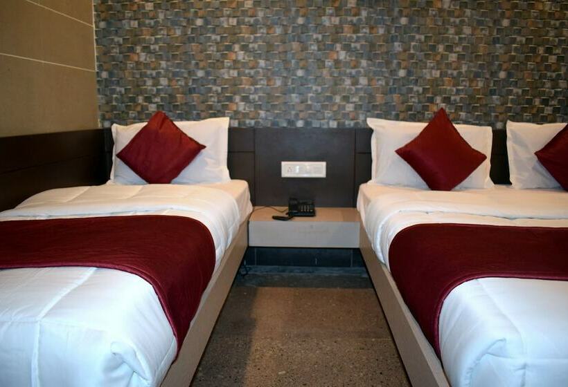 Номер Deluxe, Kansar Palace