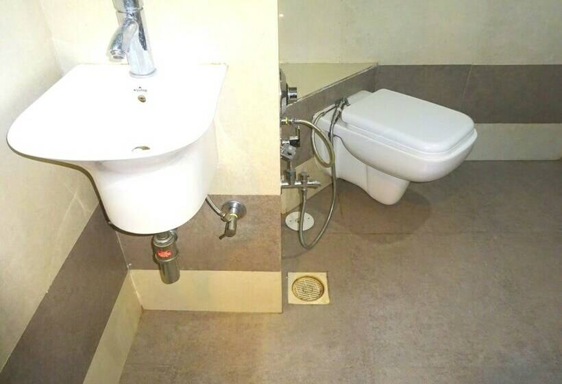 חדר דלוקס, Kansar Palace