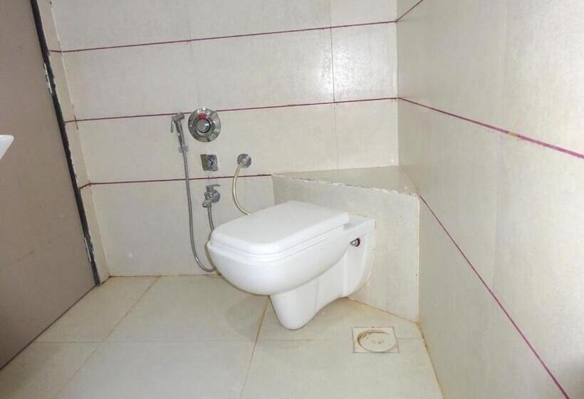 חדר דלוקס, Kansar Palace