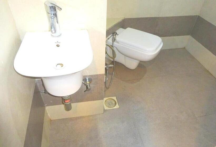 חדר דלוקס, Kansar Palace