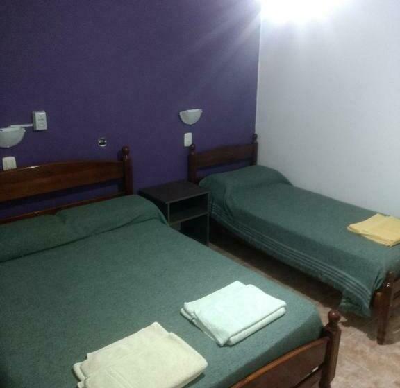 スタンダードトリプルルーム, Las Moras