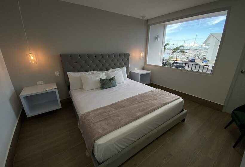 싱글 디럭스 룸, Marina De Salinas