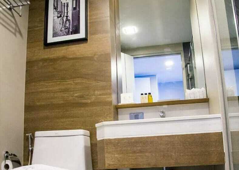 Номер Deluxe, Slive