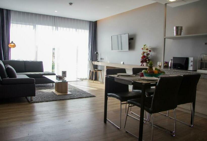 Студио Стандарт Кровать Кинг, Slive