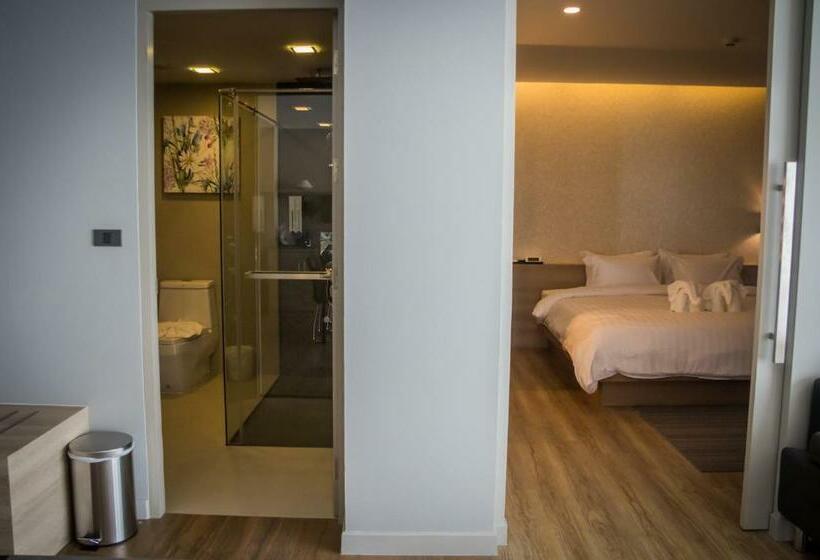 Студио Стандарт Кровать Кинг, Slive