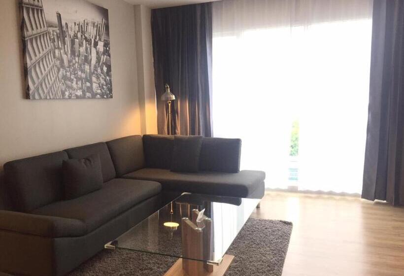 Студио Стандарт Кровать Кинг, Slive